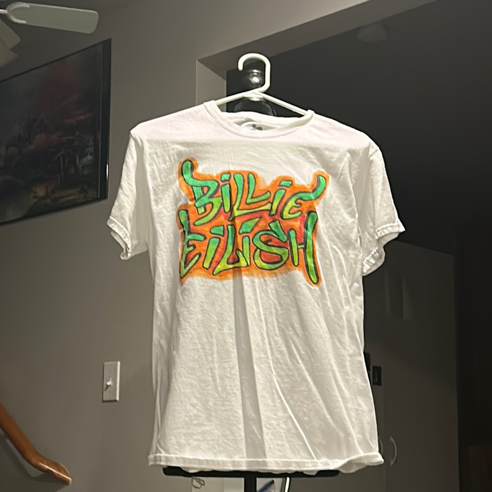 Mens MEDIUM Billie Eilish Graffiti T-Shirt